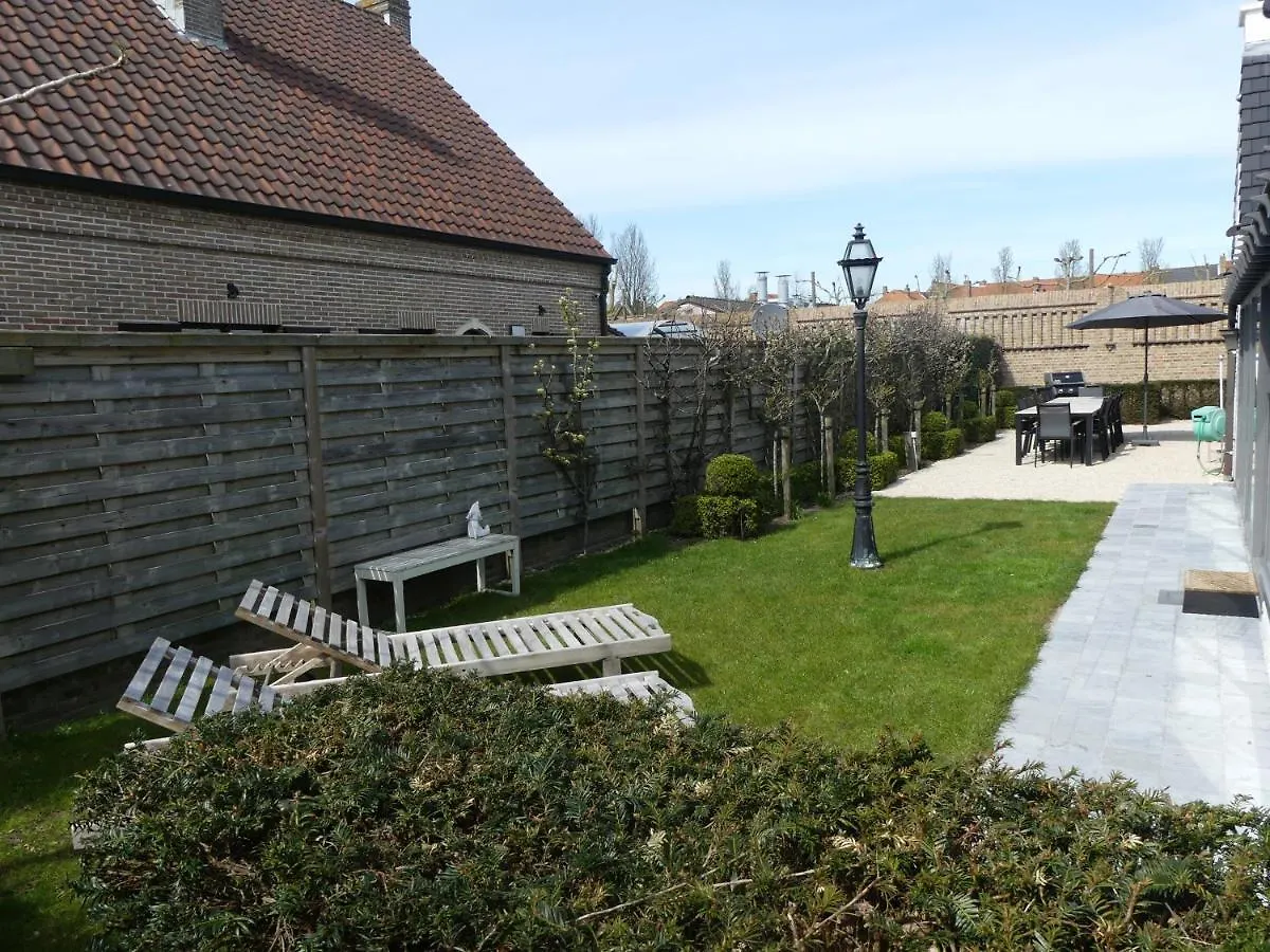 Holiday home Vakantiewoning De Nachtegaal Ostend